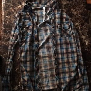 R n B long sleeve button up